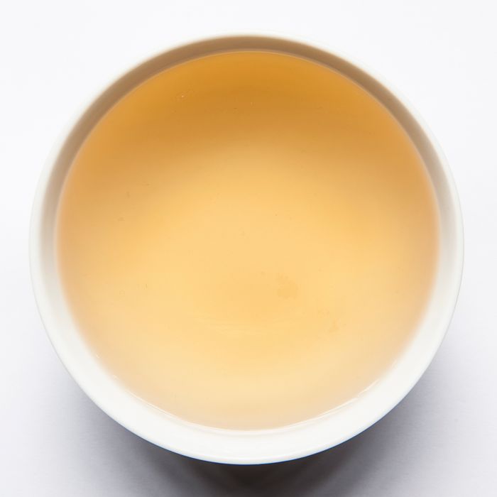 China Yunnan Special White Leaf Tea